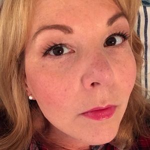 Meet your Posher, Kara